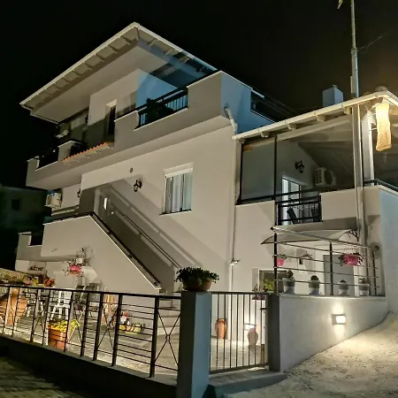 Laskarina's House *